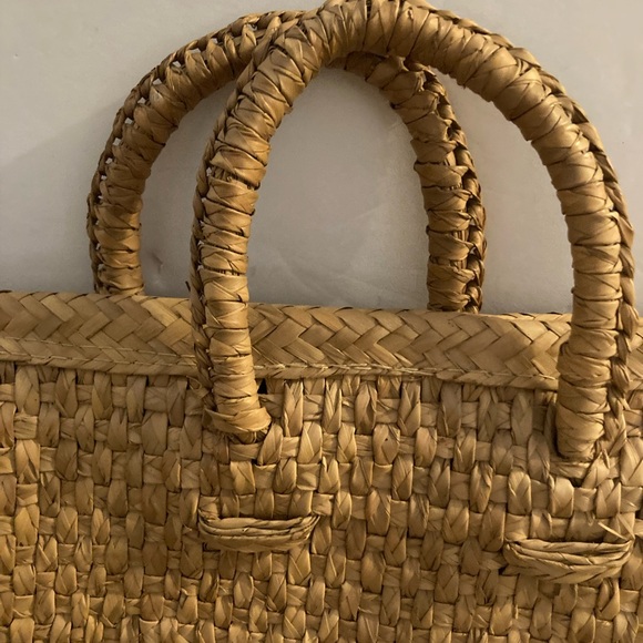 Handwoven Straw Bag with Red and Black Embroidery - Picture 6 of 15